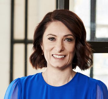This image has an empty alt attribute; its file name is Lyndall-Spooner-crop-355x325.jpg